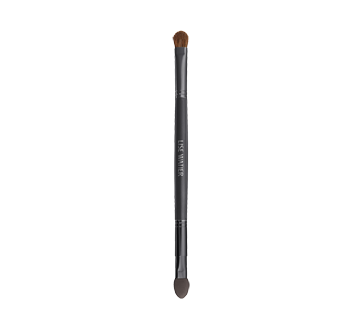 Image of product Watier - Double Applicator Eyeshadow Brush, 1 unit