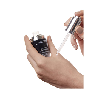 Image 3 of product Lancôme - Advanced Généfique Serum Youth Activating Concentrate, 30 ml