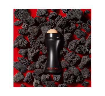 Image 4 of product Revlon - Oil-Absorbing Volcanic Roller, 1 unit