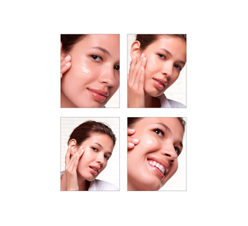Image 3 of product Garnier - Skin Naturals Replumping Super Serum, 30 ml, Normal to Combo Skin