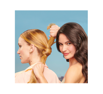 Image 2 of product Garnier - Fructis Vitamin & Strength Leave-In Cream for Weak Hair, 370 ml