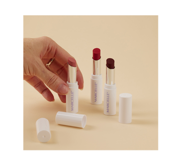 Image 3 du produit Marcelle - Lip Loving rouge à lèvres couleur & soin huile-en-stick, 3 g Winning Gold