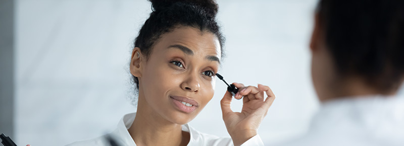 make your eyelashes thicker with one or two coats of volumizing mascara