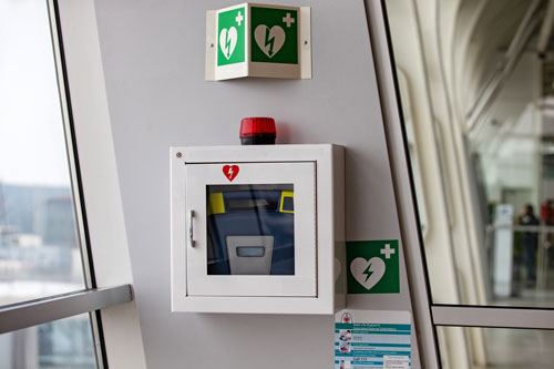 Automated External Defibrillator (AED)