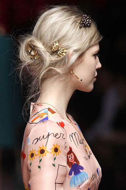 Les boucles naturelles à la Gucci