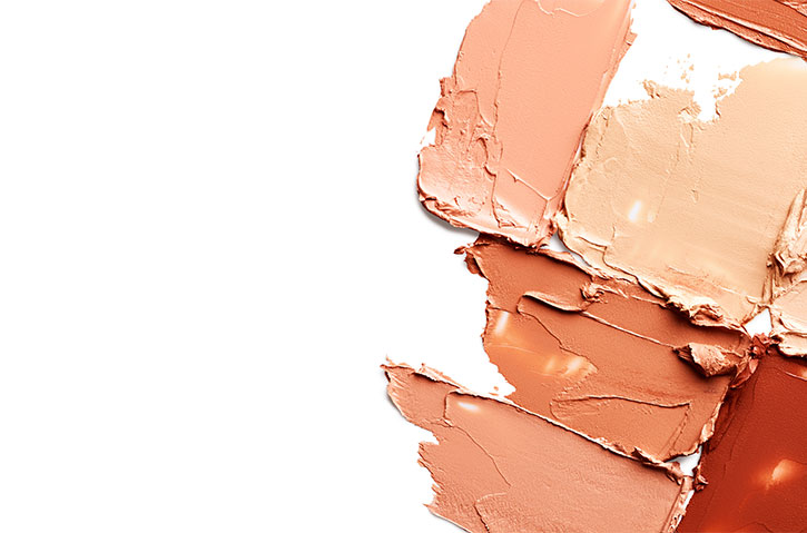 foundation - 4 makeup mistakes that can age you