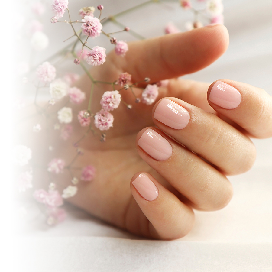 The perfect manicure for prom and weddings