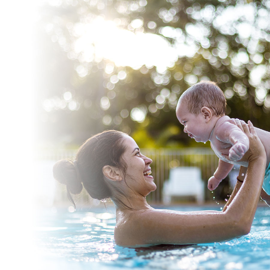 L’impact des vagues de chaleur chez les personnes âgées et les bébés 