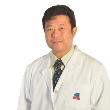 Minh Cong Duong, Pharmacien(ne) propriétaire
