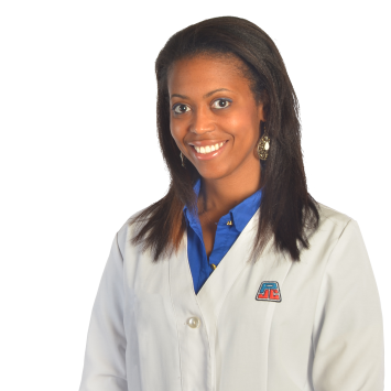 Nola René-Henri, Owner Pharmacist