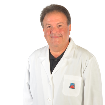 Nick Campanelli, Pharmacien(ne) propriétaire