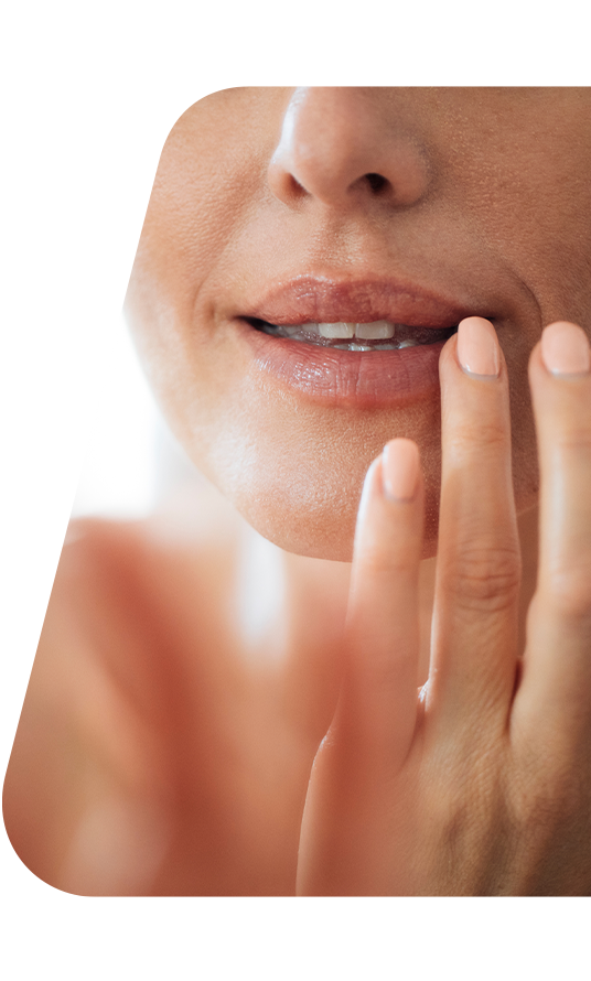 Lèvres gercées : les 10 meilleurs baumes